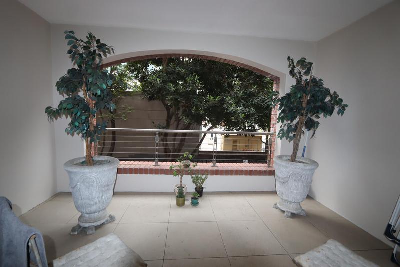To Let 1 Bedroom Property for Rent in De Waterkant Western Cape